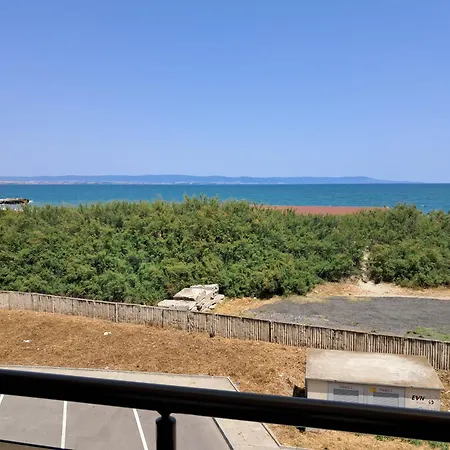 Апартхотел Iglika