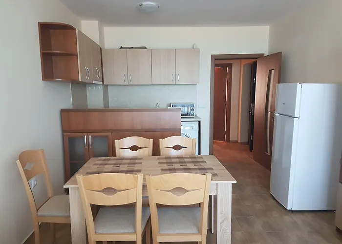 Iglika 아파트호텔 포마리